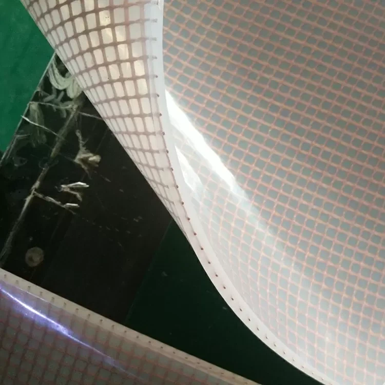 Como armazenar a folha de esponja de silicone para evitar deformações?